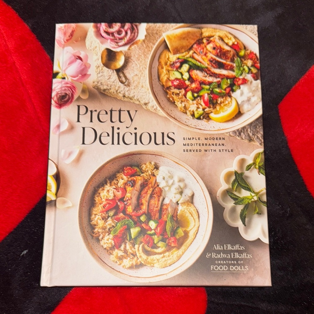 Pretty Delicious Cookbook by Alia Alkaffas - Cream Cover